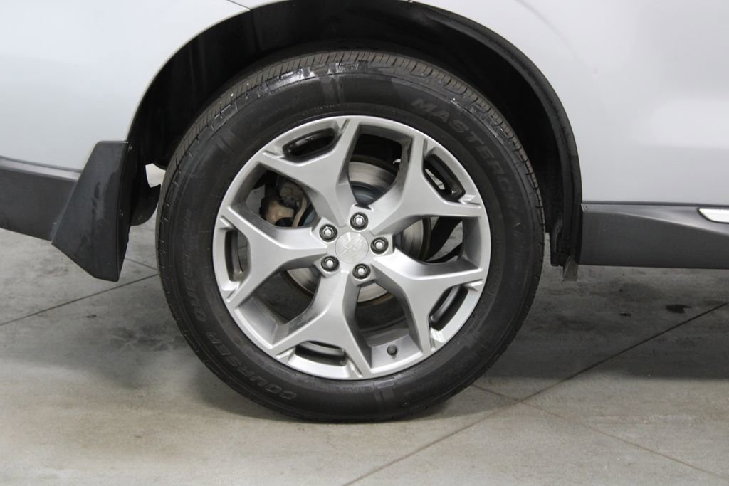 Used 2016 Subaru Forester 2.5i Touring w/ Eyesight & Navigation System AWD/4WD image 13
