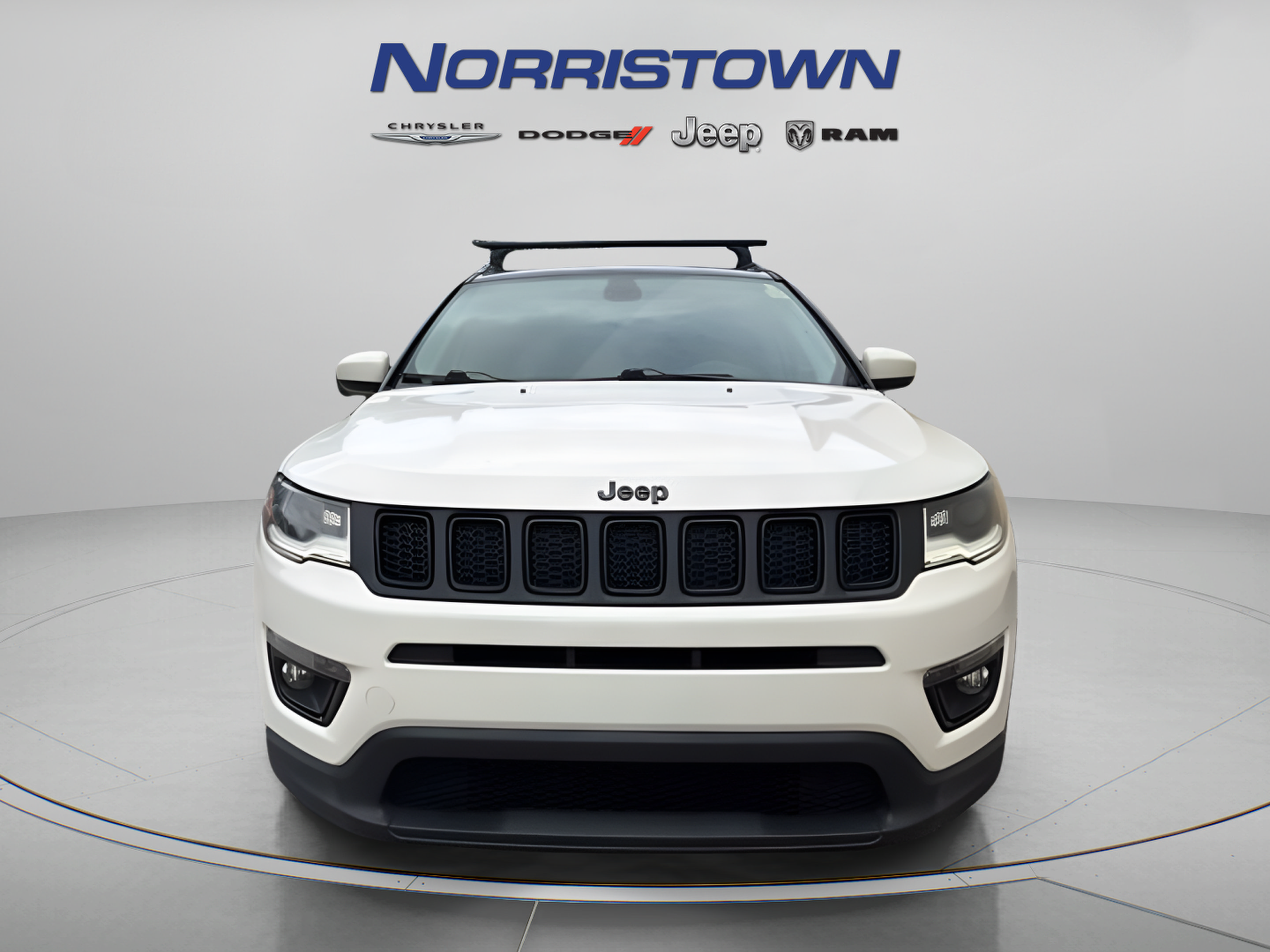 Used 2019 Jeep Compass Latitude AWD/4WD image 3