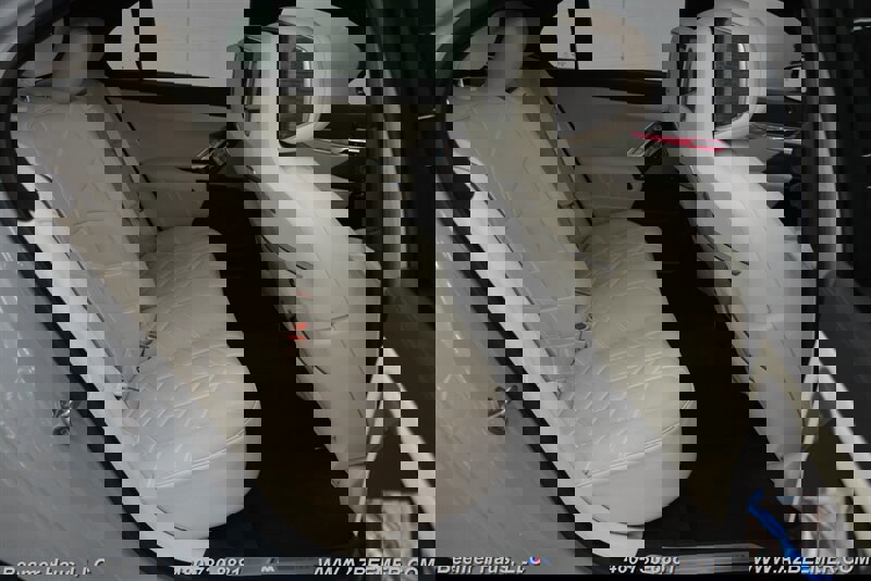 Used 2023 BMW 740i w/ Parking Assistance Package RWD image 18