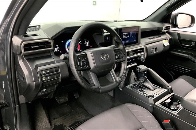 Used 2025 Toyota Tacoma SR image 12
