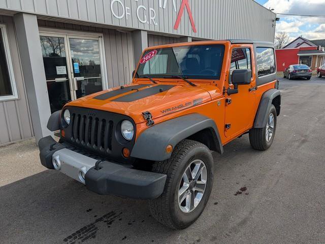 Used 2012 Jeep Wrangler Sport AWD/4WD image 7