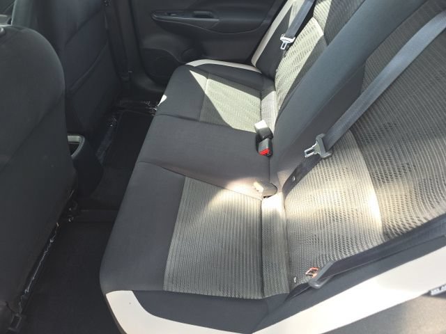 Used 2021 Nissan Versa SV FWD image 10
