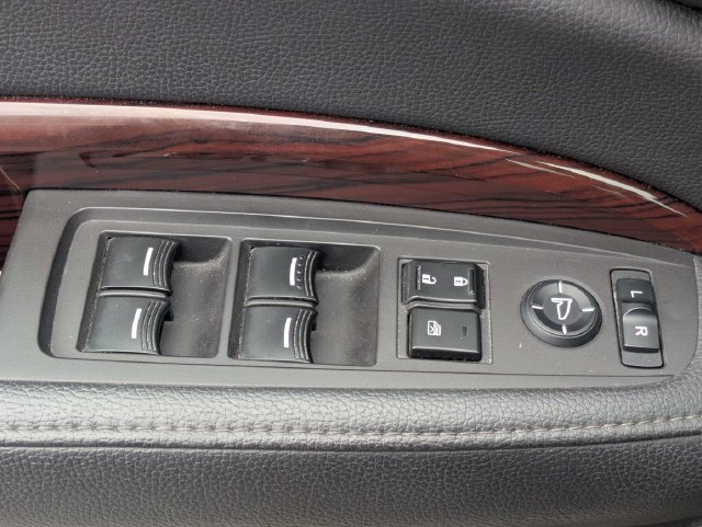Used 2015 Acura MDX w/ Technology Package AWD/4WD image 23