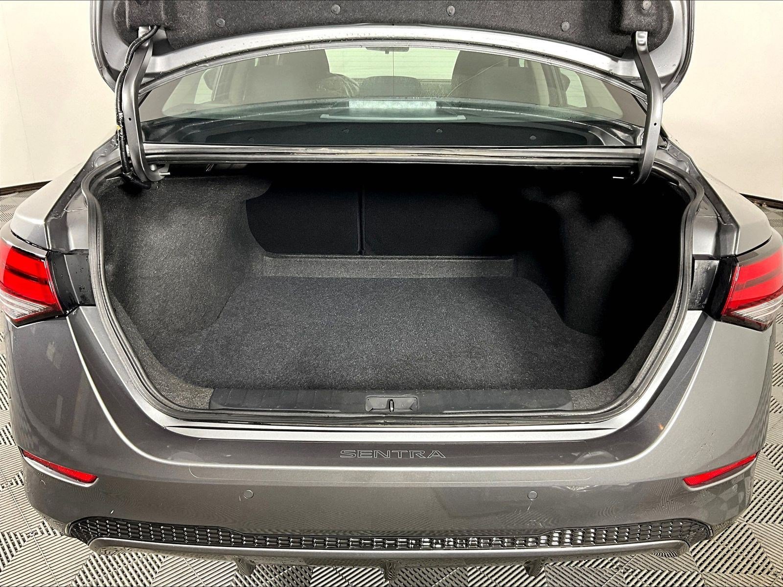 Certified 2023 Nissan Sentra S FWD image 35