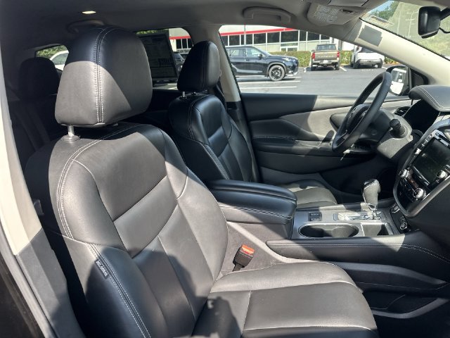 Used 2024 Nissan Murano SV AWD/4WD image 35