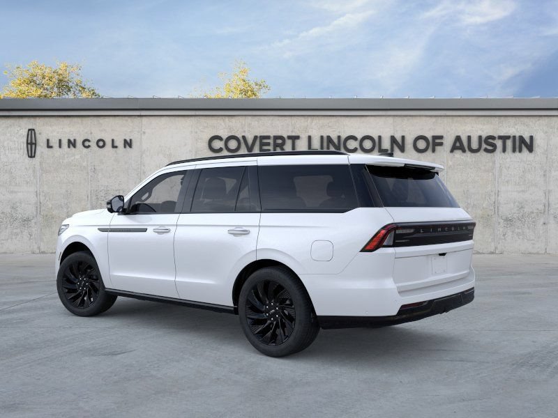 New 2026 Lincoln Navigator Reserve w/ Jet Appearance Package AWD/4WD image 4