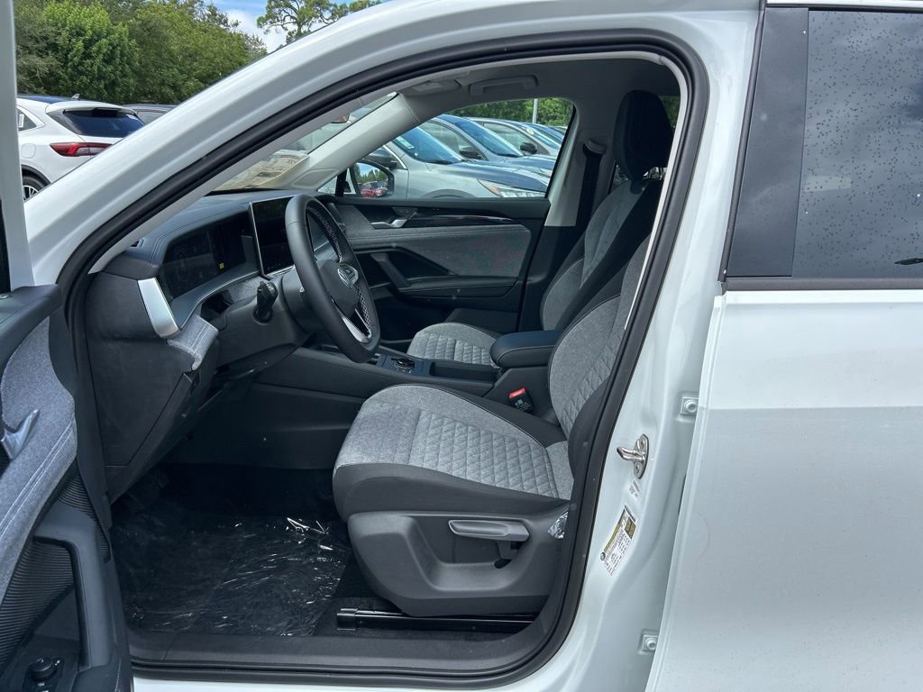 New 2025 Volkswagen Tiguan S image 9