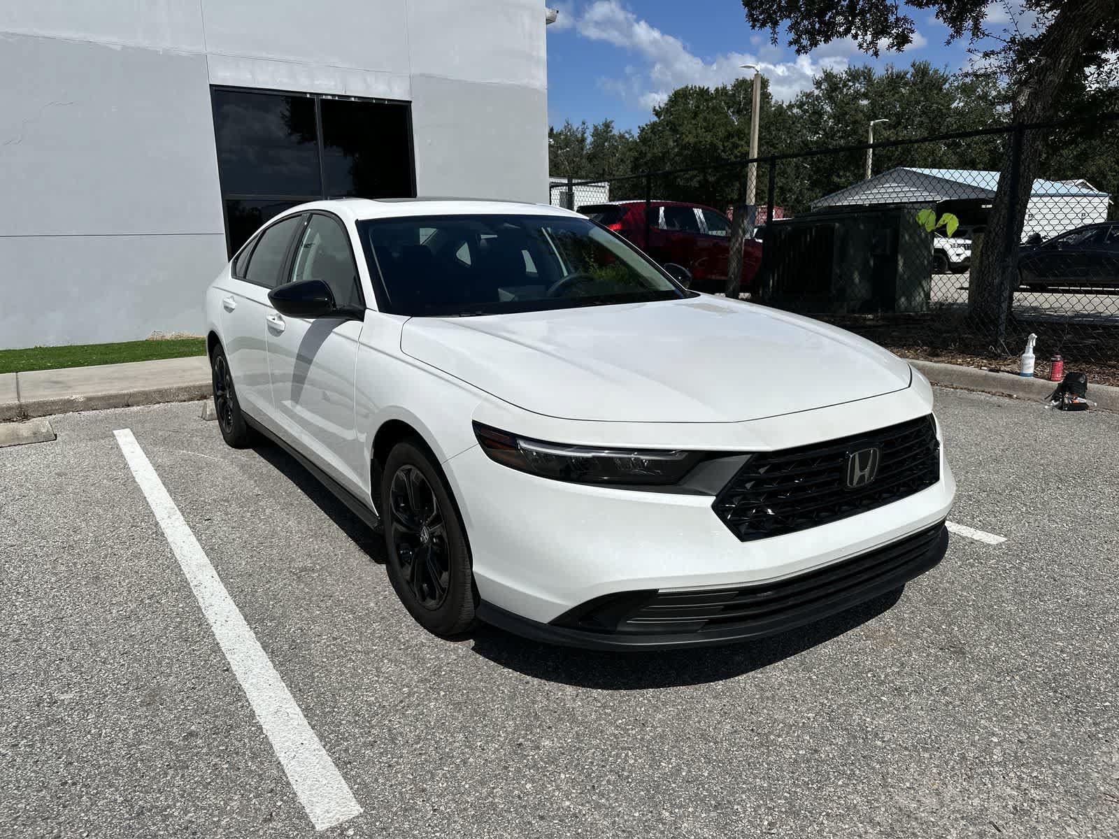 Used 2025 Honda Accord SE image 11