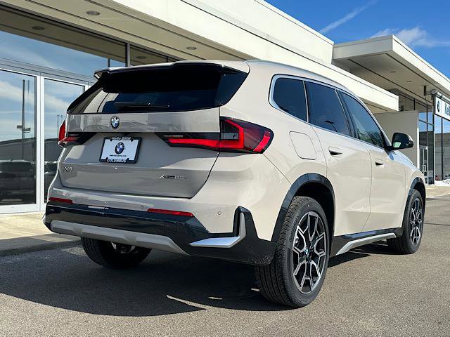 New 2026 BMW X1 xDrive28i w/ Technology Package image 3