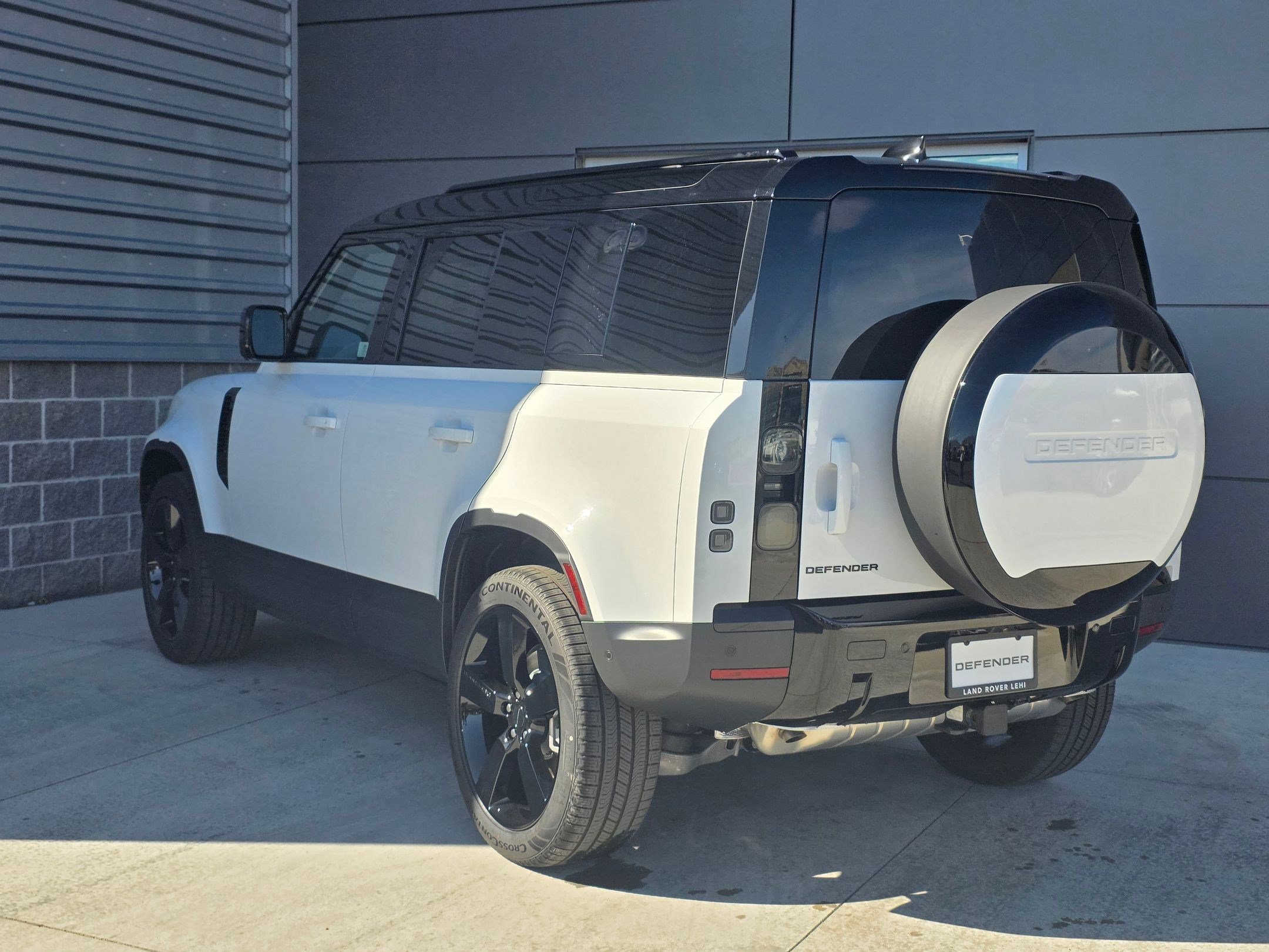 New 2026 Land Rover Defender 110 S image 8