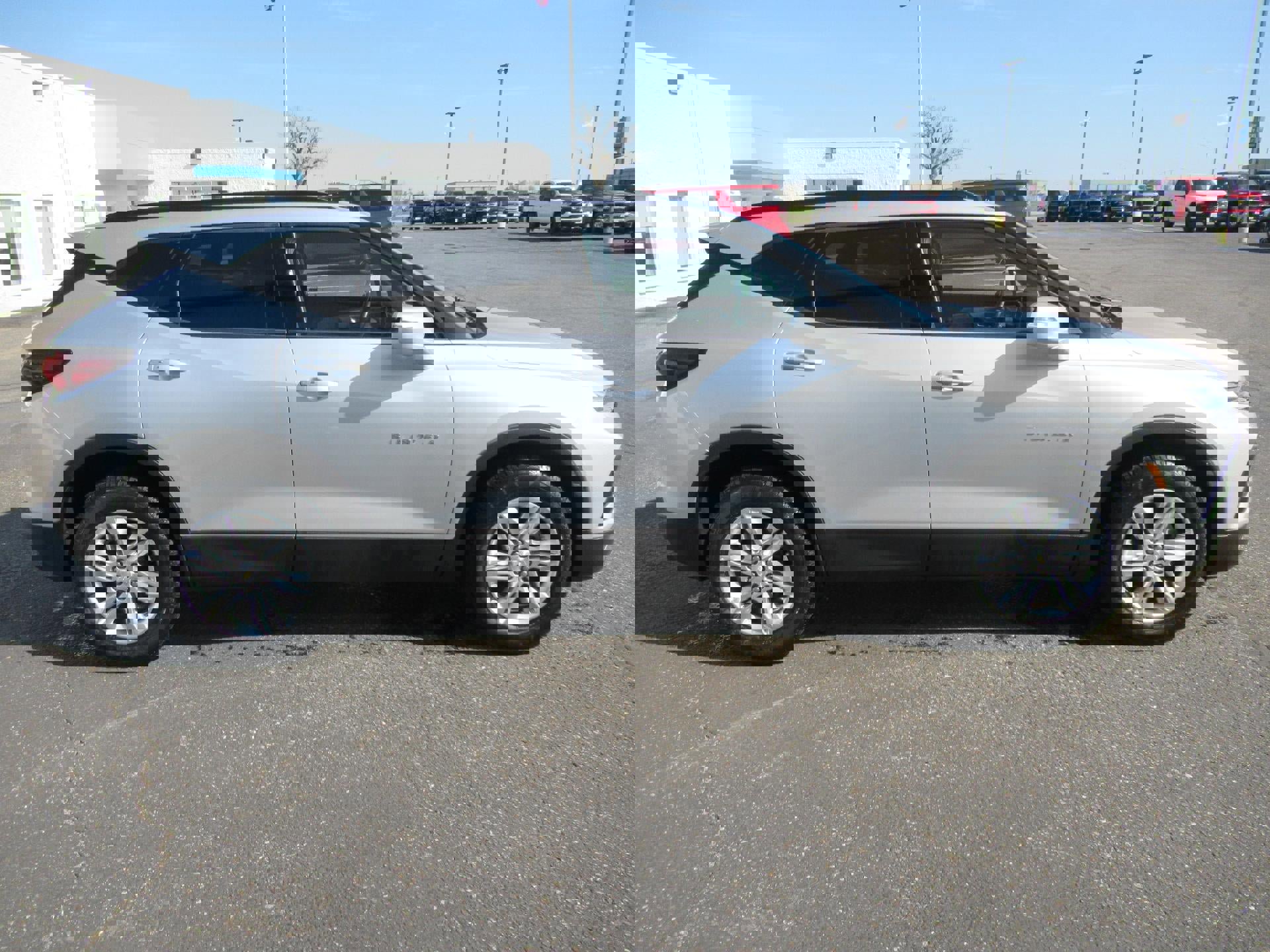 Used 2020 Chevrolet Blazer LT image 4