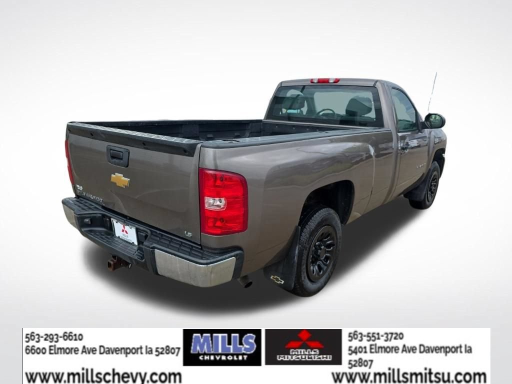 Used 2013 Chevrolet Silverado 1500 W/T w/ LS Package AWD/4WD image 5