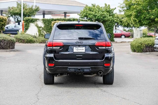 Used 2020 Jeep Grand Cherokee Altitude AWD/4WD image 4