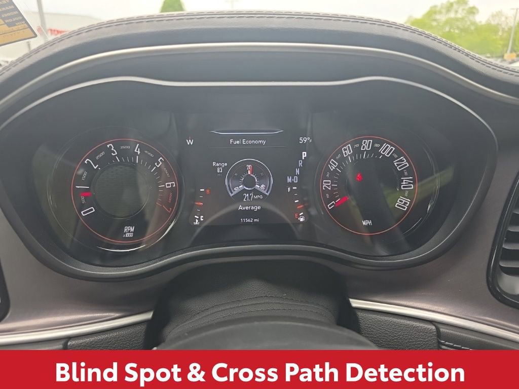 Used 2022 Dodge Challenger SXT w/ Plus Package image 28