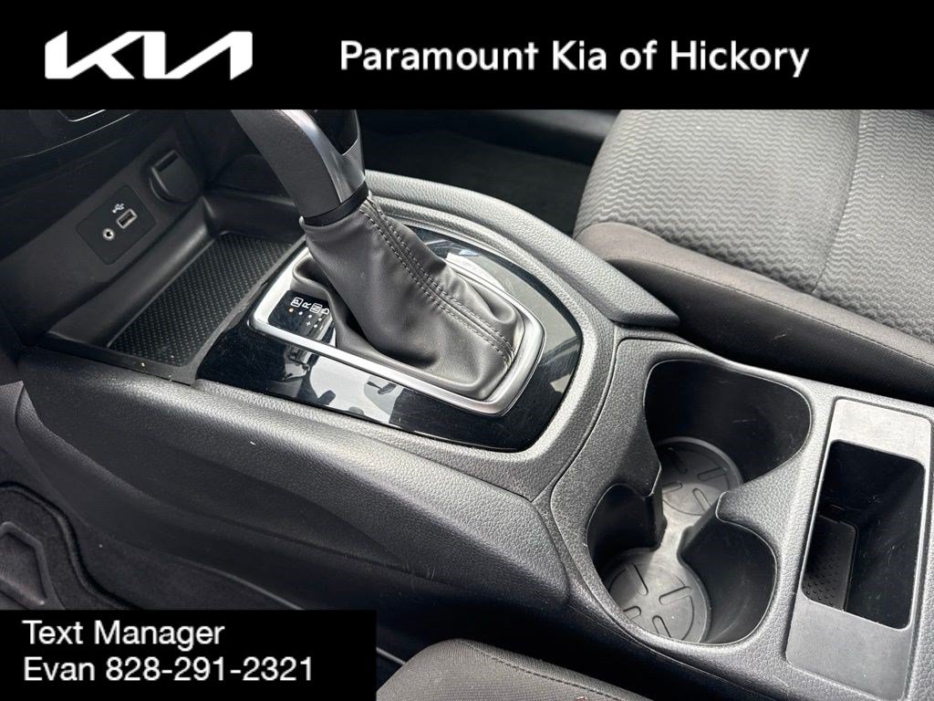Used 2019 Nissan Rogue Sport S w/ Appearance Package AWD/4WD image 22
