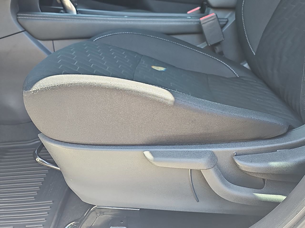 Certified 2023 Nissan Kicks SV FWD image 26