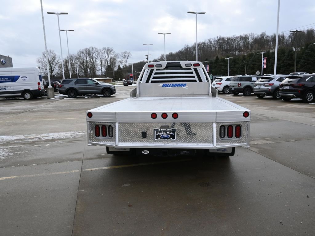 Used 2024 Ford F550 2WD SuperCab Super Duty image 32