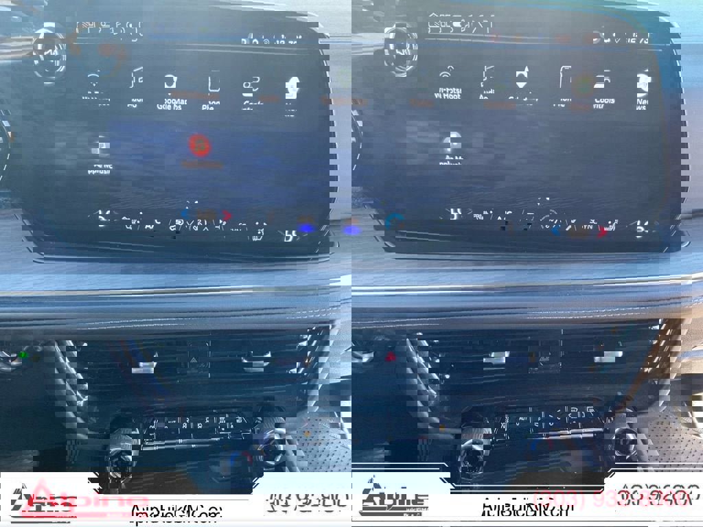 Used 2025 Chevrolet Tahoe Z71 image 11