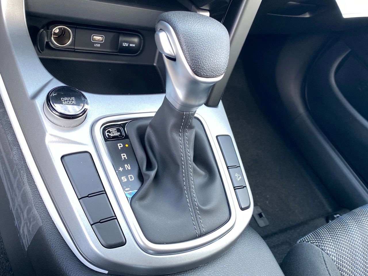 New 2026 Kia Seltos LX image 18