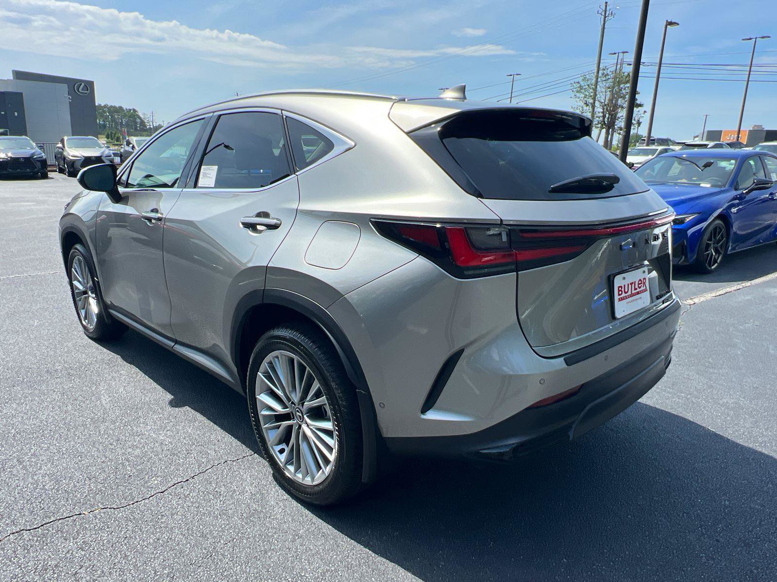 New 2026 Lexus NX 350h AWD w/ Luxury Package image 8