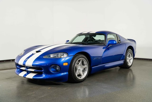 Used 1996 Dodge Viper GTS image 4
