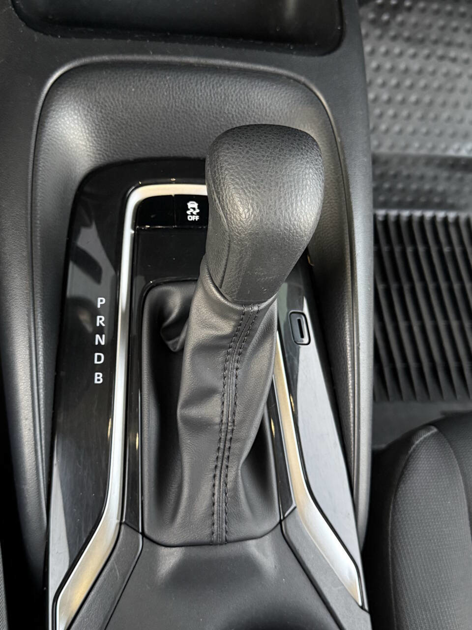 Used 2024 Toyota Corolla LE image 19