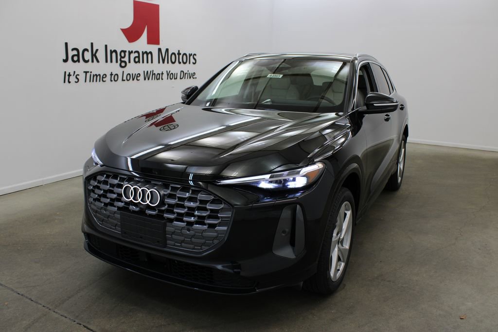 New 2025 Audi Q5 Premium Plus