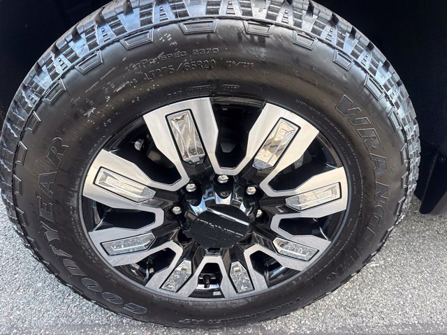 New 2026 GMC Sierra 2500 Denali w/ Denali Reserve Package AWD/4WD image 4