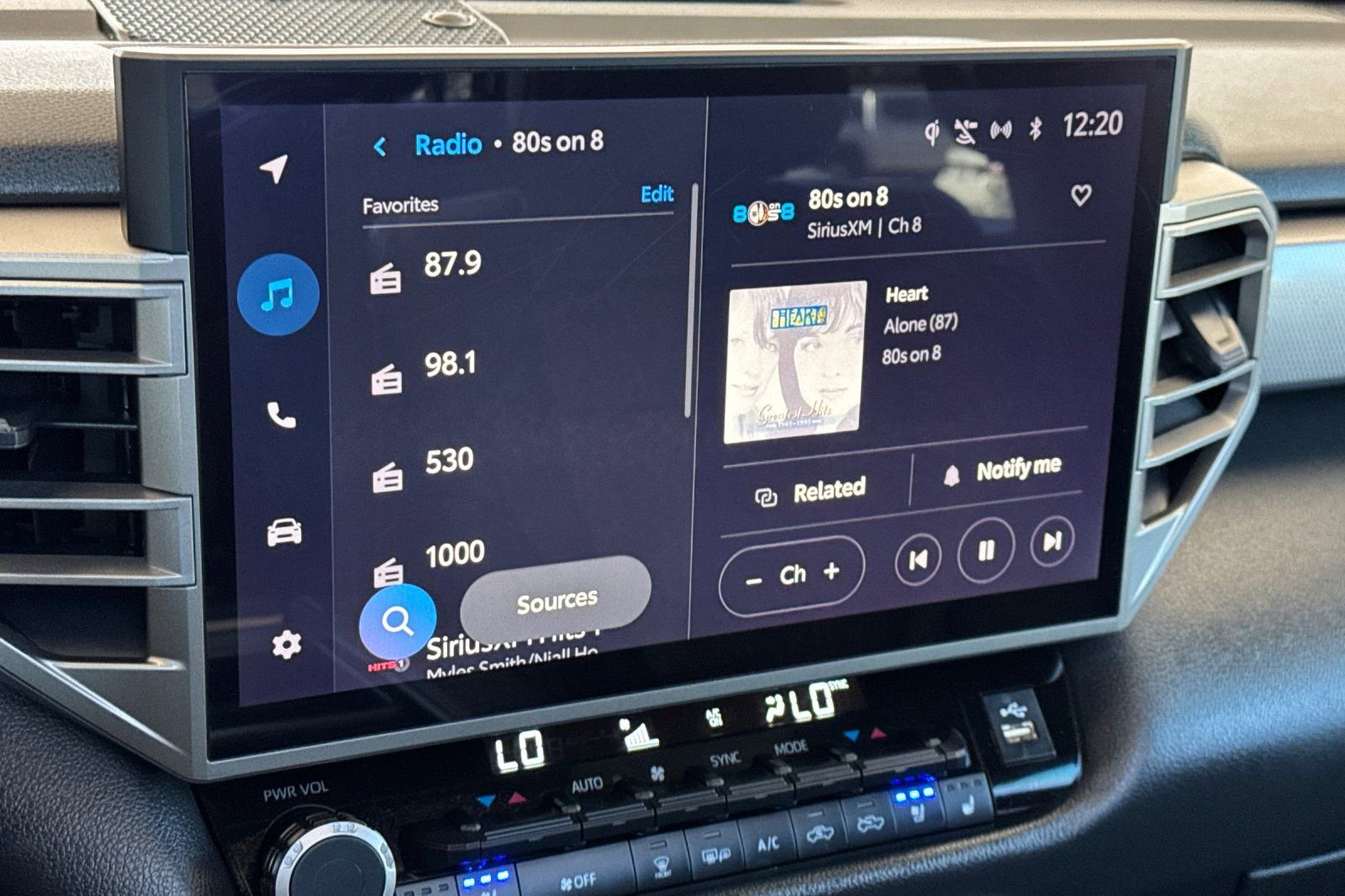 Used 2025 Toyota Tundra Limited image 16