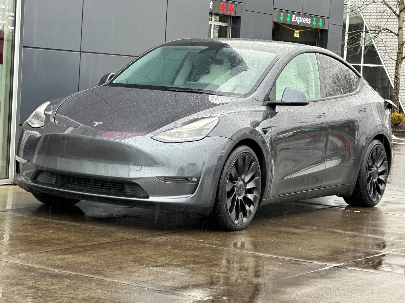 Used 2021 Tesla Model Y Performance image 7
