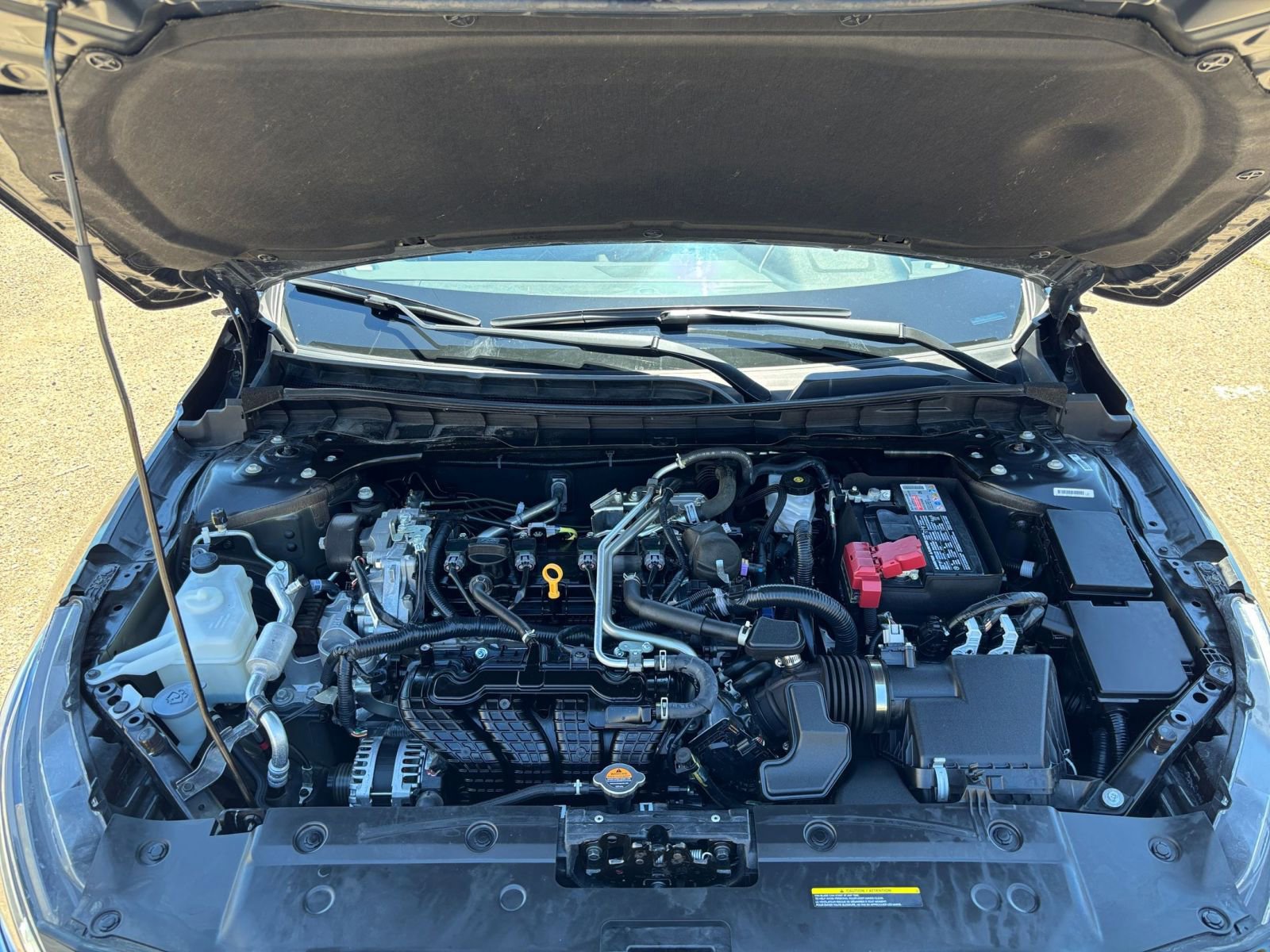 Used 2025 Nissan Altima 2.5 SV FWD image 32