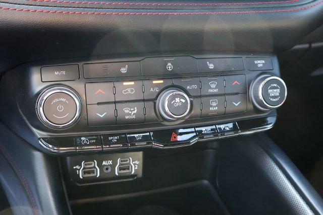 Used 2023 Dodge Durango GT image 18