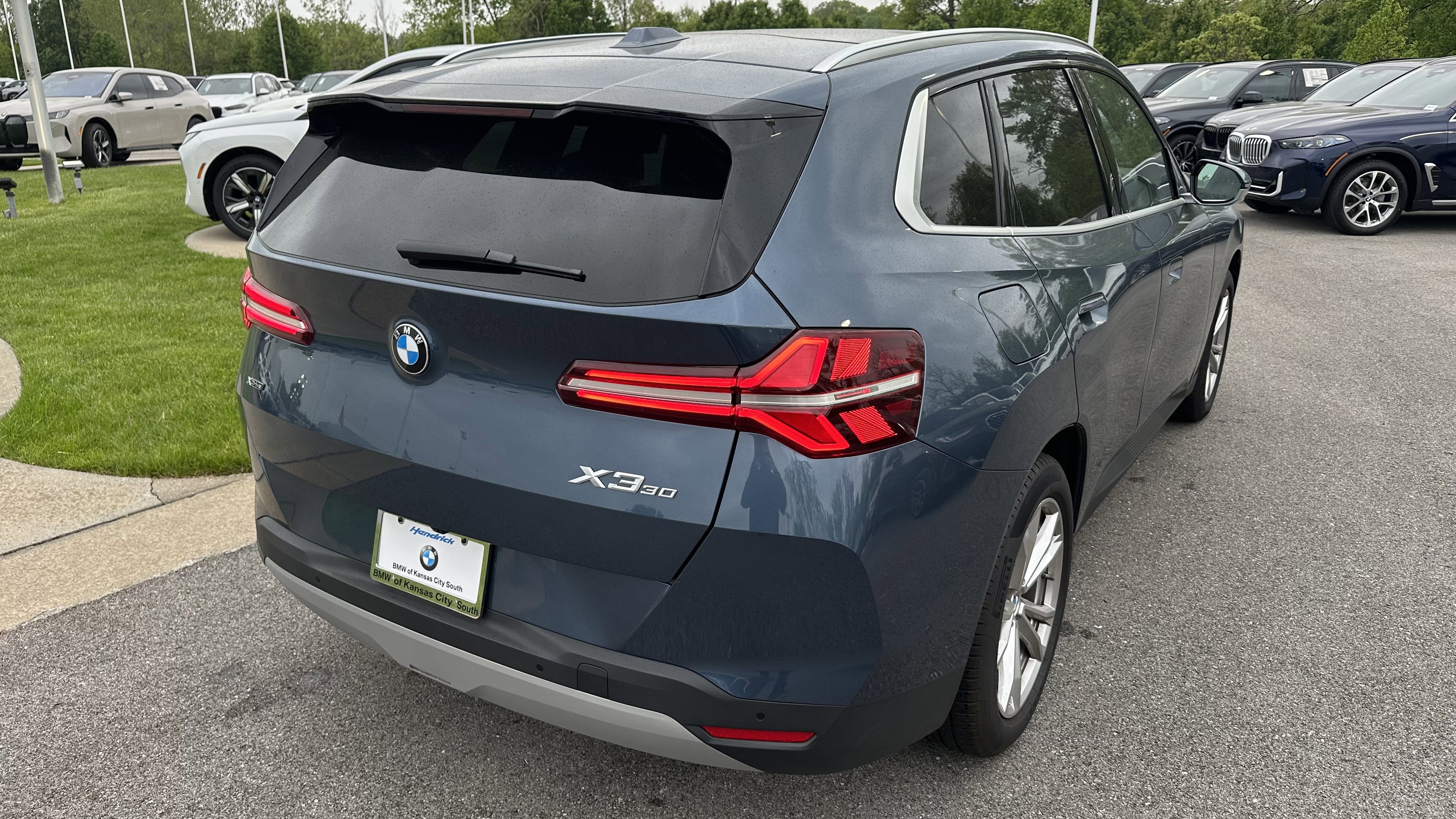 Certified 2025 BMW X3 xDrive30 AWD/4WD image 10