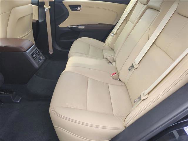 Used 2017 Toyota Avalon Limited w/ All Weather Liner Package image 21