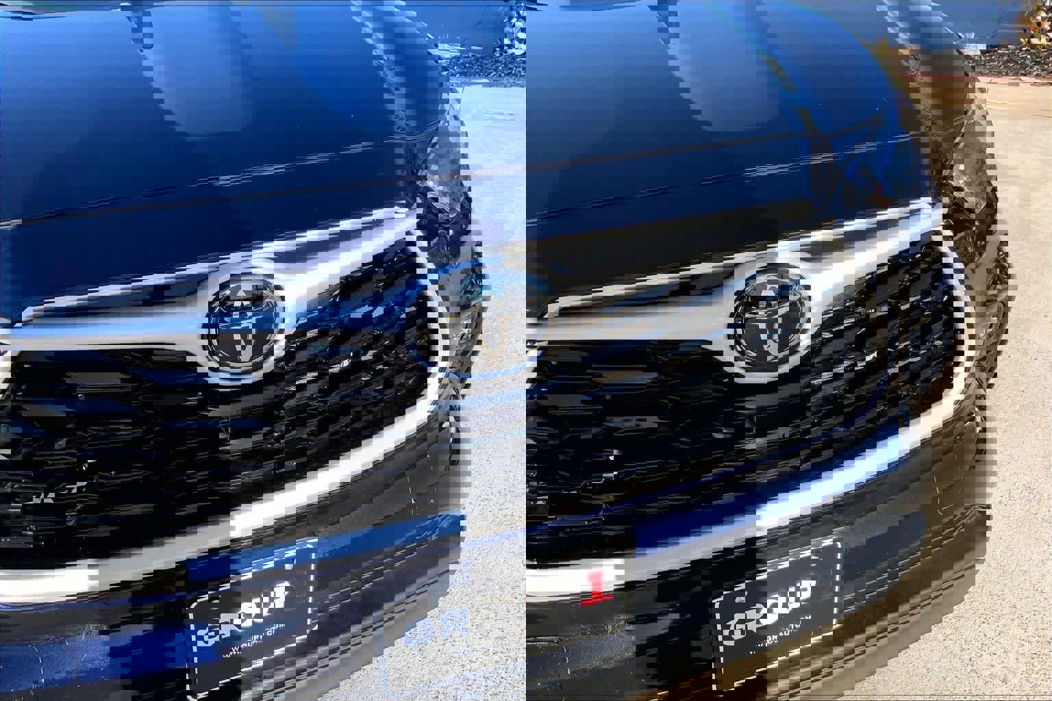 Used 2023 Toyota Highlander LE image 28