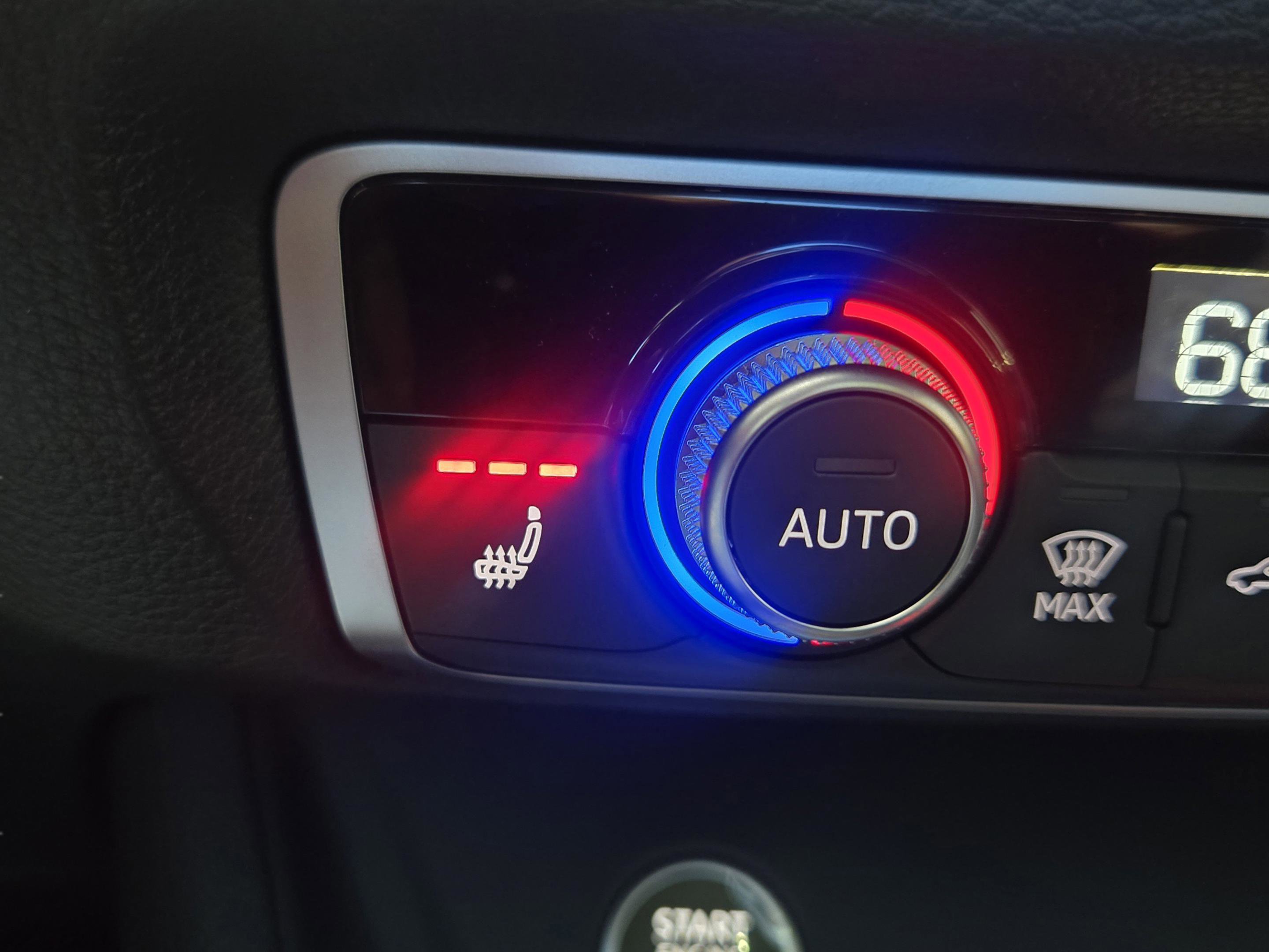 New 2025 Audi Q3 2.0T Premium image 24