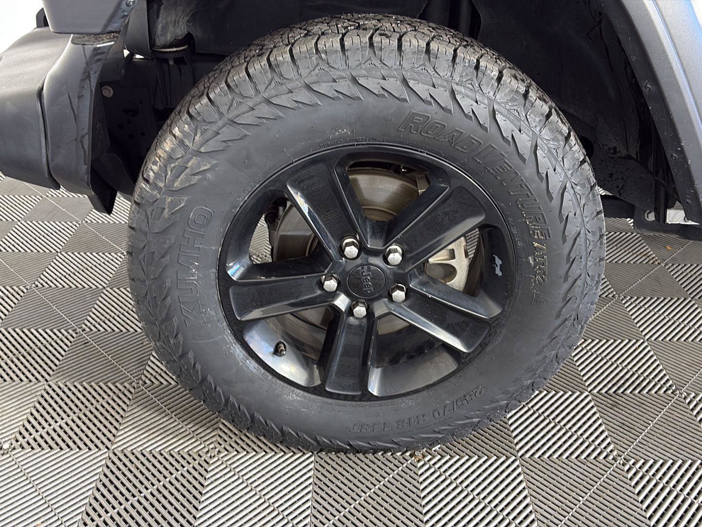 Used 2021 Jeep Wrangler Unlimited Sport image 16