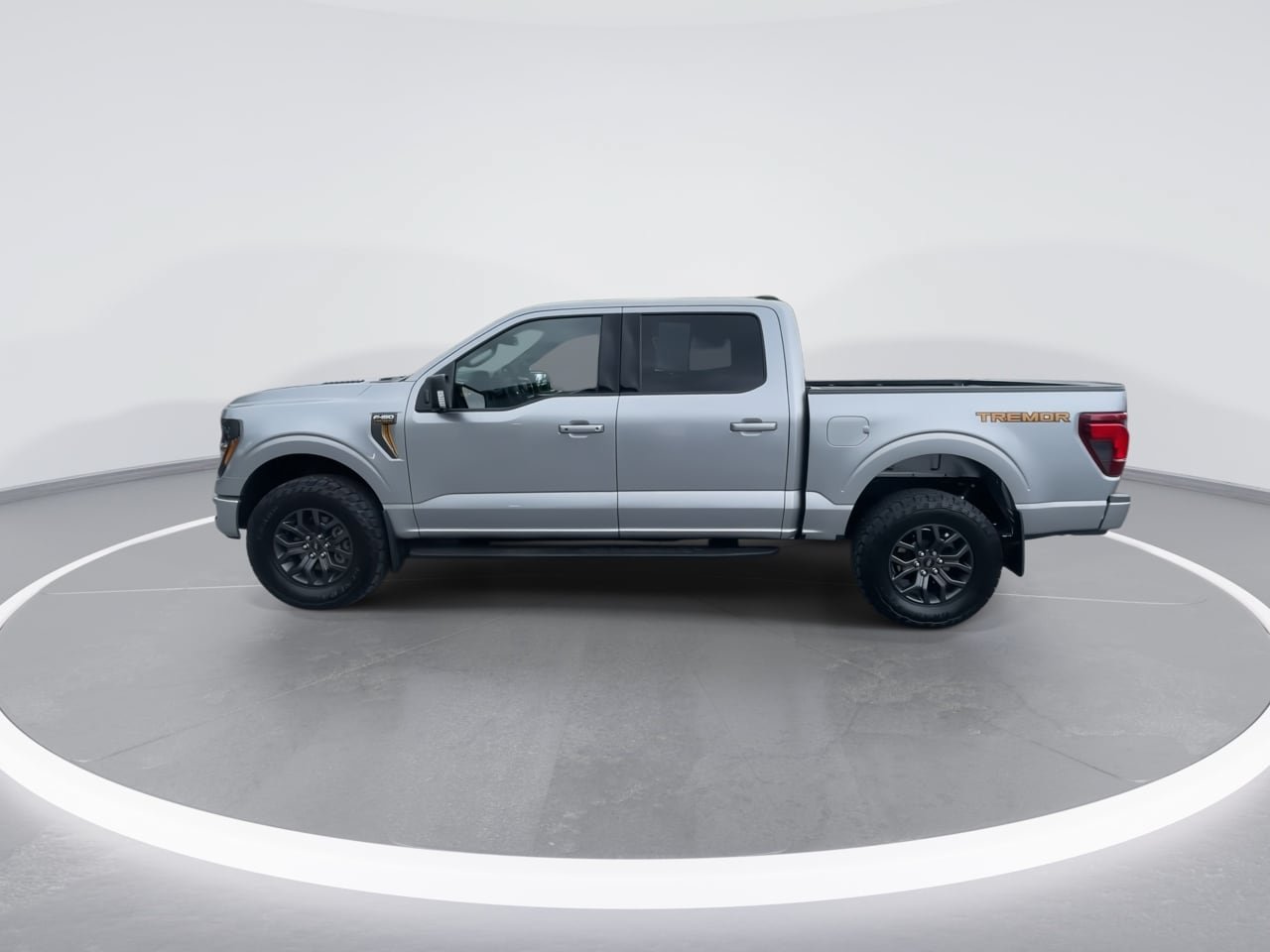 Used 2025 Ford F150 Tremor w/ Mobile Office Package AWD/4WD image 10