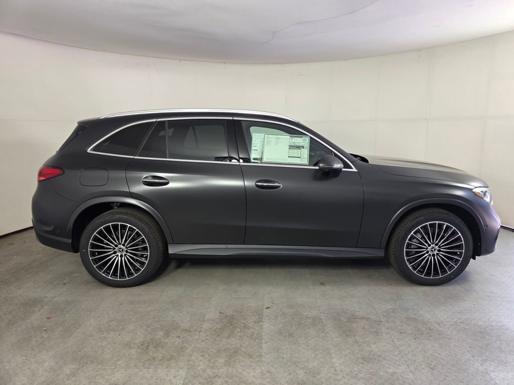 New 2026 Mercedes-Benz GLC 300 image 3