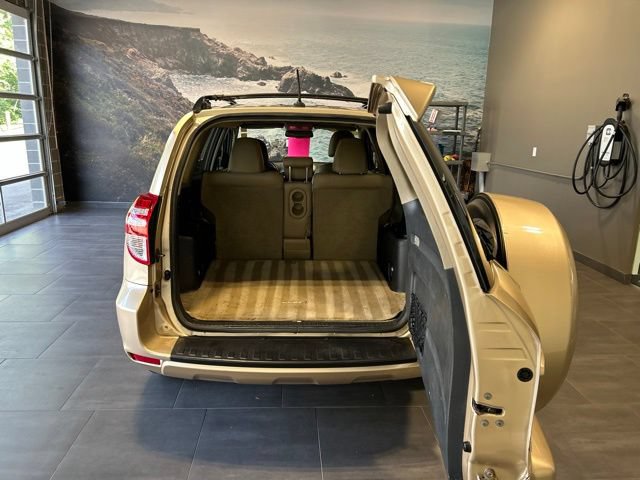 Used 2012 Toyota RAV4 Limited w/ Premium Plus Value Pkg AWD/4WD image 29