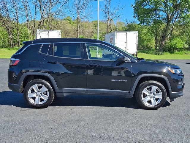 Used 2022 Jeep Compass Latitude AWD/4WD image 10