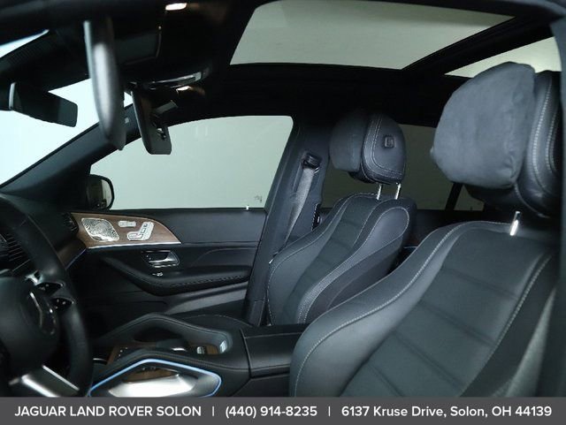 Used 2025 Mercedes-Benz GLS 450 4MATIC image 18
