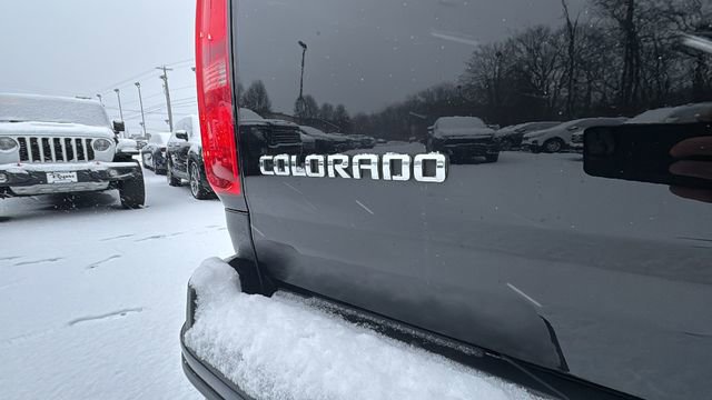 Used 2016 Chevrolet Colorado Z71 image 35