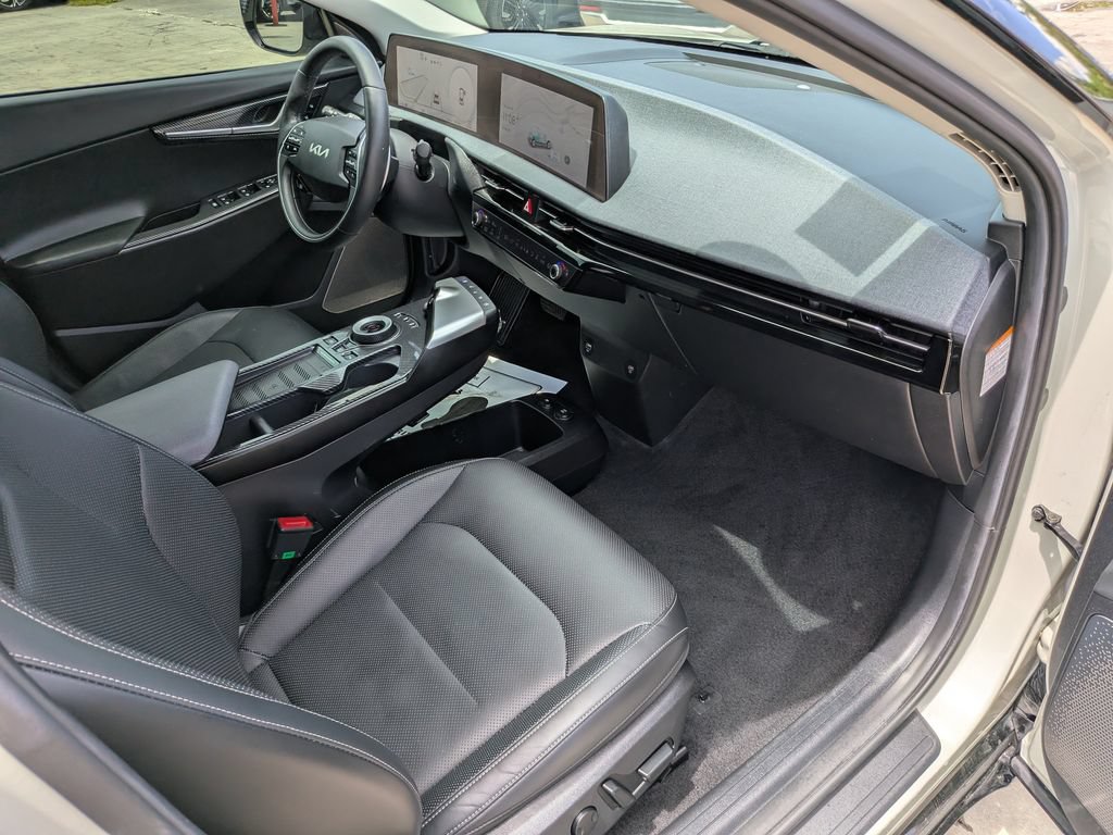 Certified 2022 Kia EV6 Wind w/ Wind Technology Package AWD/4WD image 14