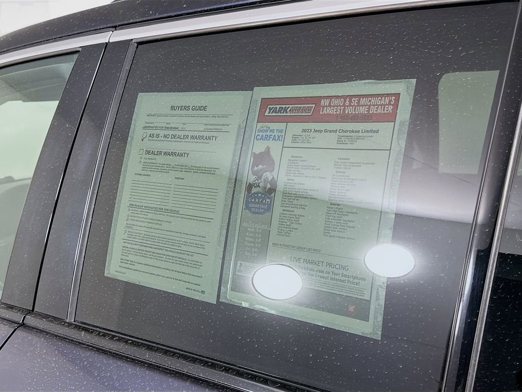Certified 2023 Jeep Grand Cherokee Limited image 16