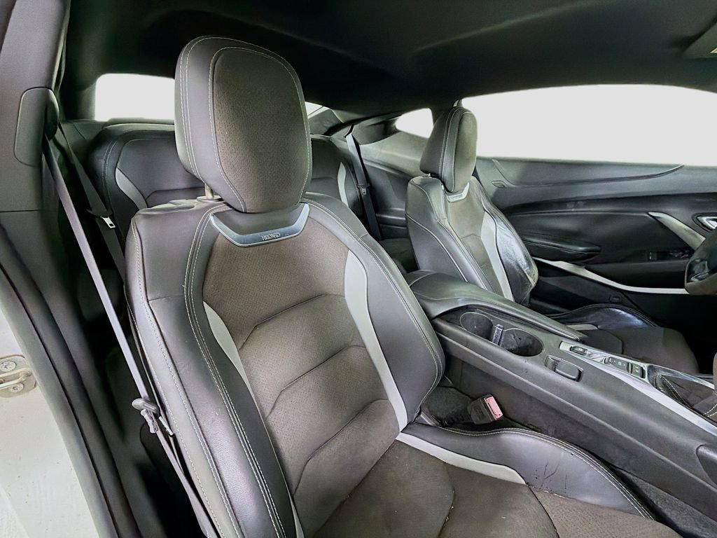 Used 2017 Chevrolet Camaro SS image 26