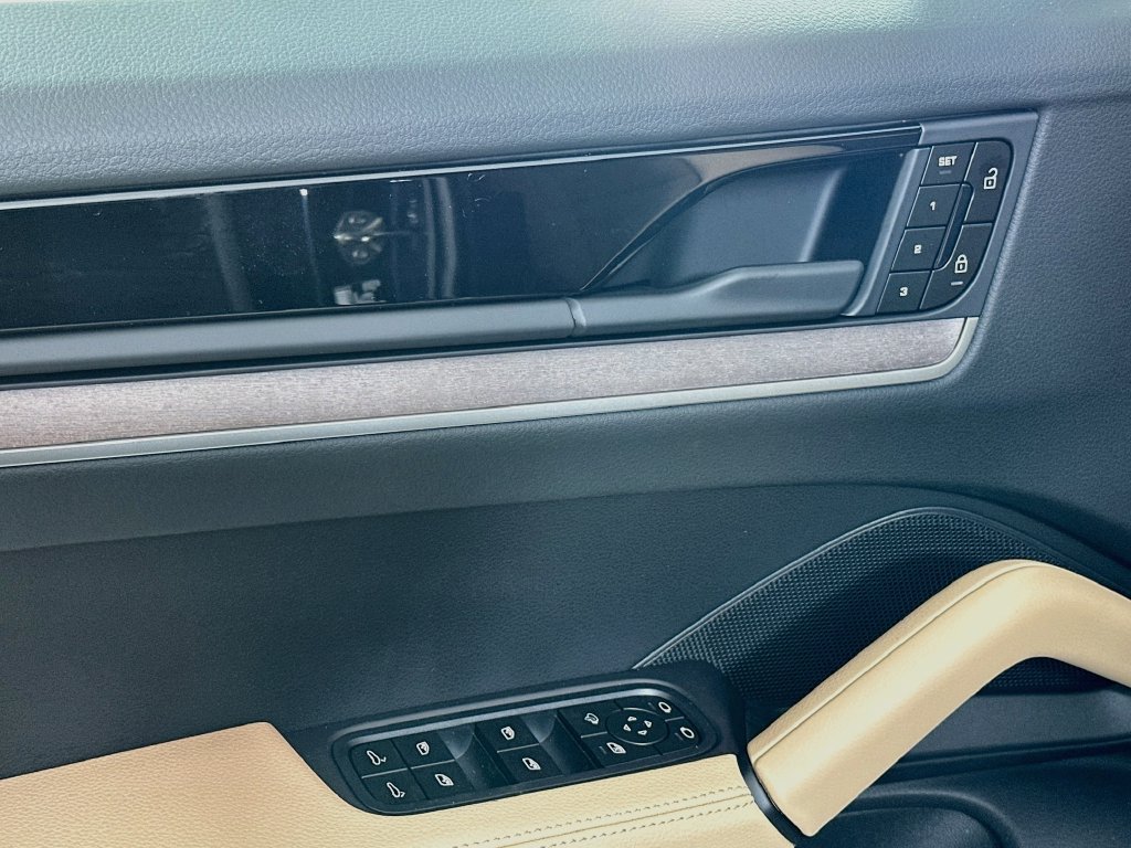 New 2027 Porsche Cayenne S AWD/4WD image 20