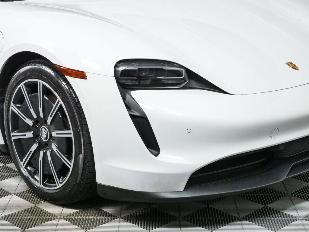 Certified 2023 Porsche Taycan RWD image 37