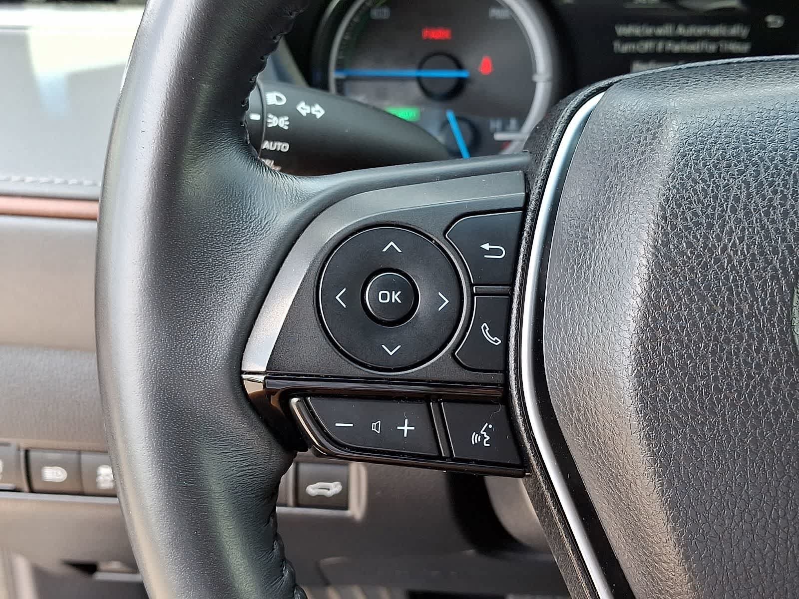 Certified 2022 Toyota Venza XLE AWD/4WD image 26