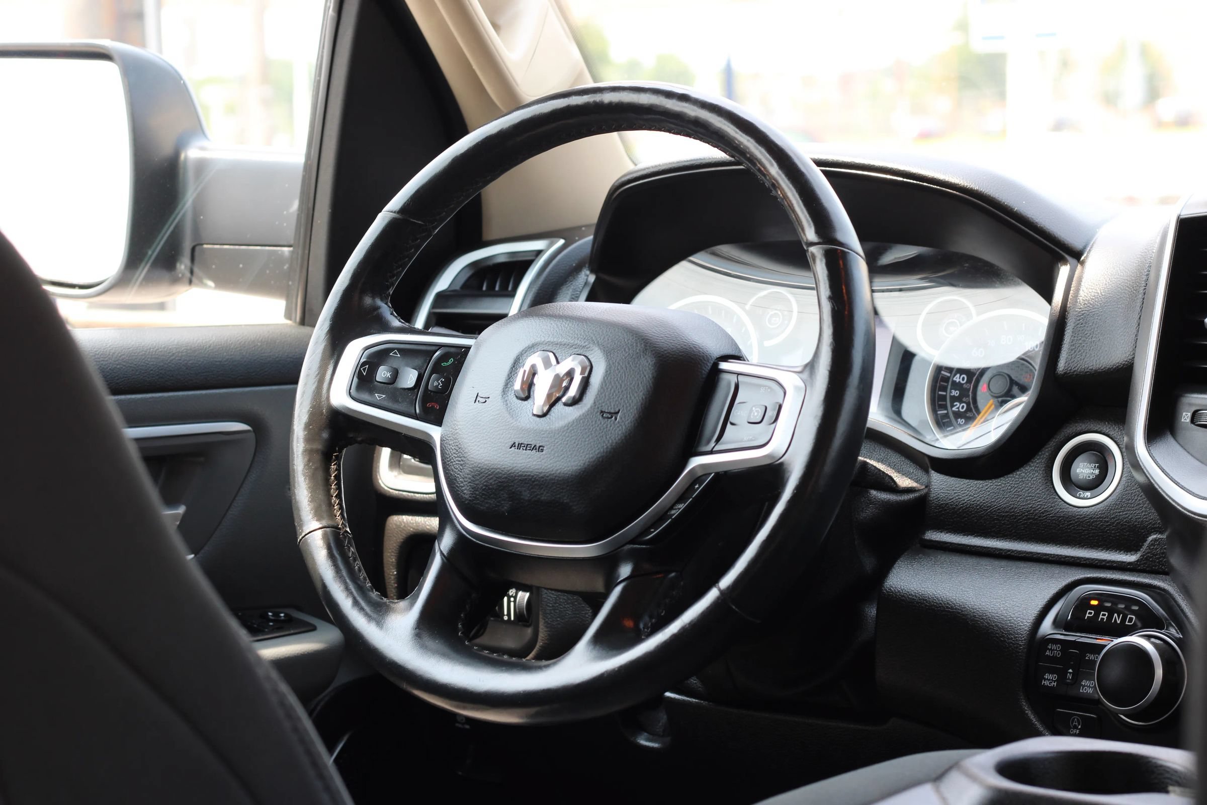 Used 2019 RAM 1500 Big Horn AWD/4WD image 14